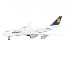 Schuco 403551635 - Boeing B747-8i "Lufthansa"Reg. D-ABYC [1]